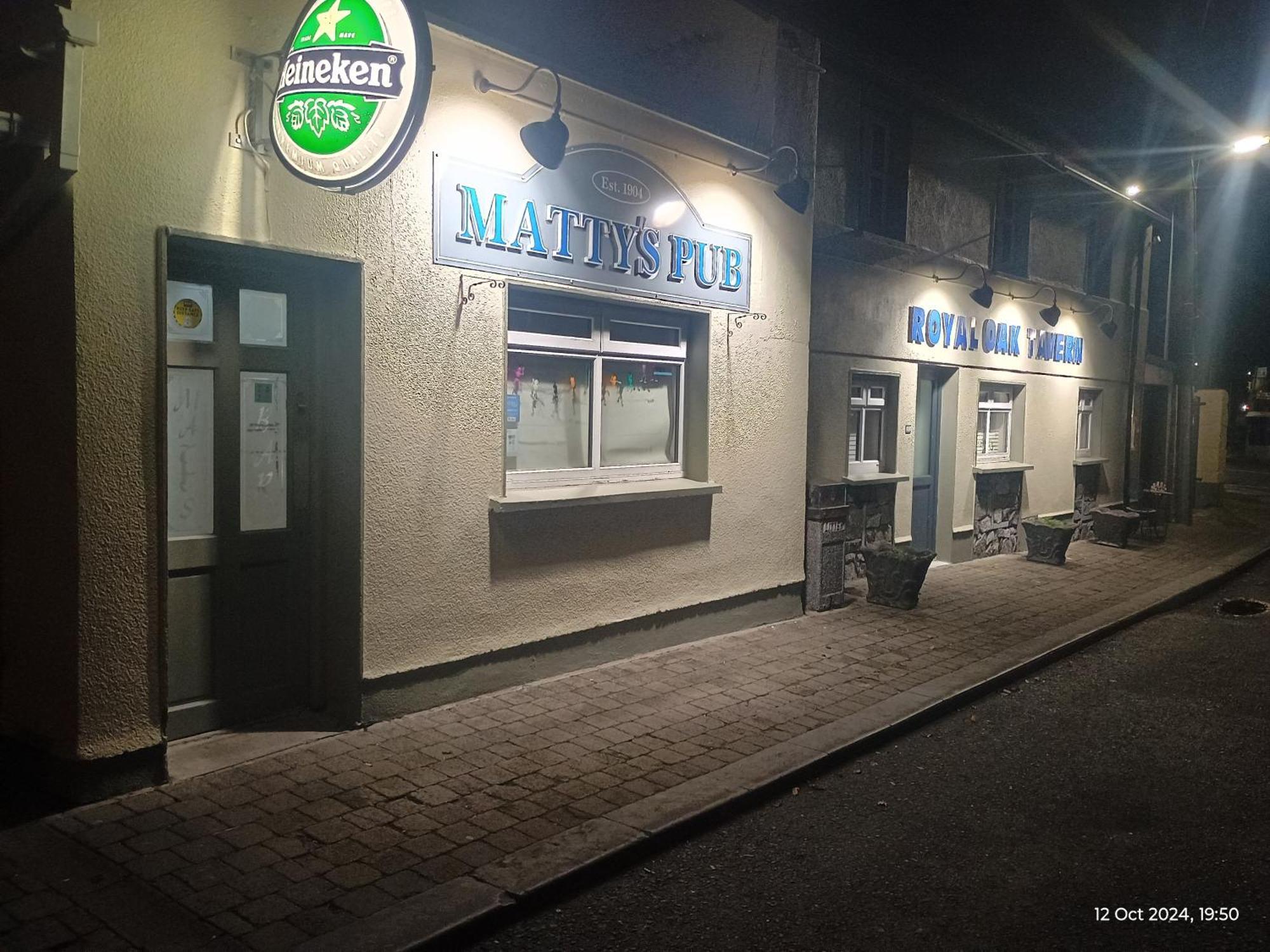 Matty'S Pub - Apartment'S Carlow Esterno foto