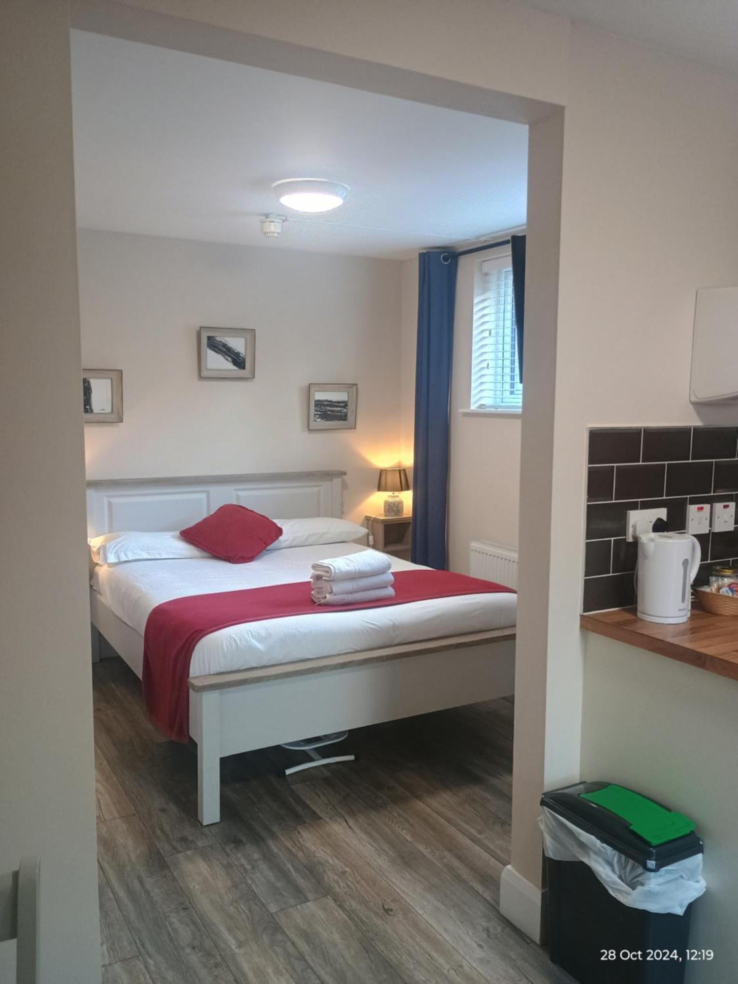 Matty'S Pub - Apartment'S Carlow Esterno foto